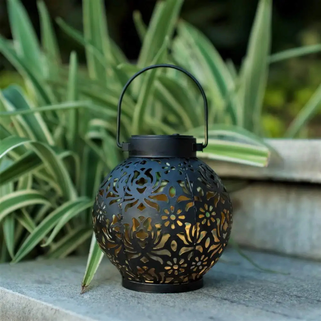 Vintage Light Retro Lamp – AuraGlow Solar Garden Projection Lantern