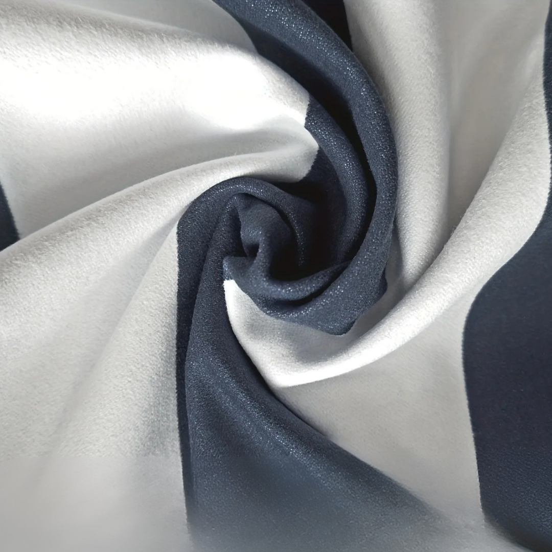 Beach Towel Quick-Drying Microfibre with Portable Bag – StripeLite Towel