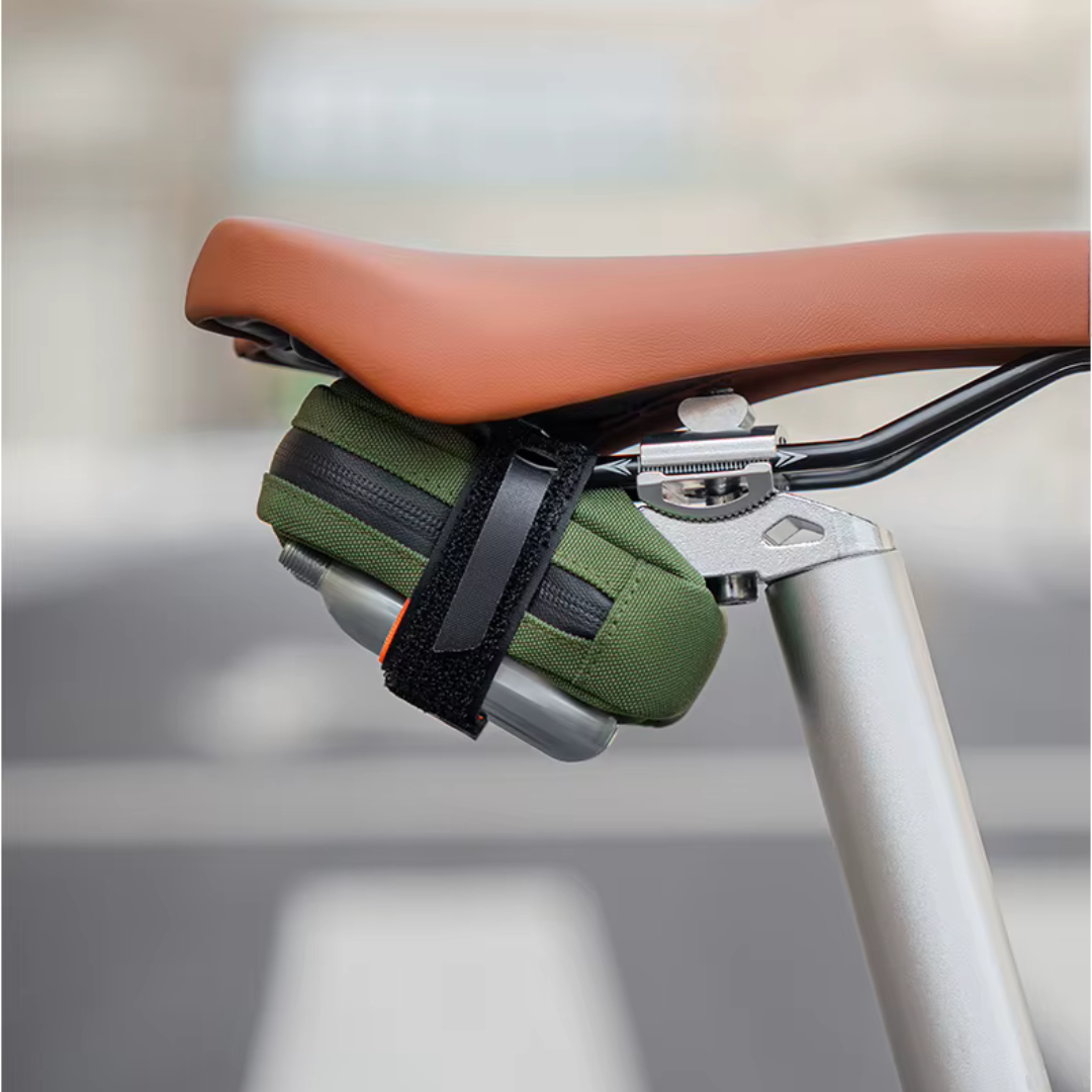 Ultra-lightweight bicycle saddle bag with zipper – SeatFix Mini
