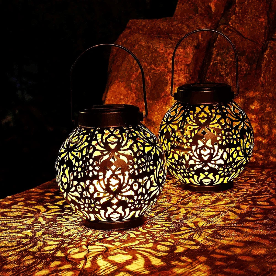 Vintage Light Retro Lamp – AuraGlow Solar Garden Projection Lantern