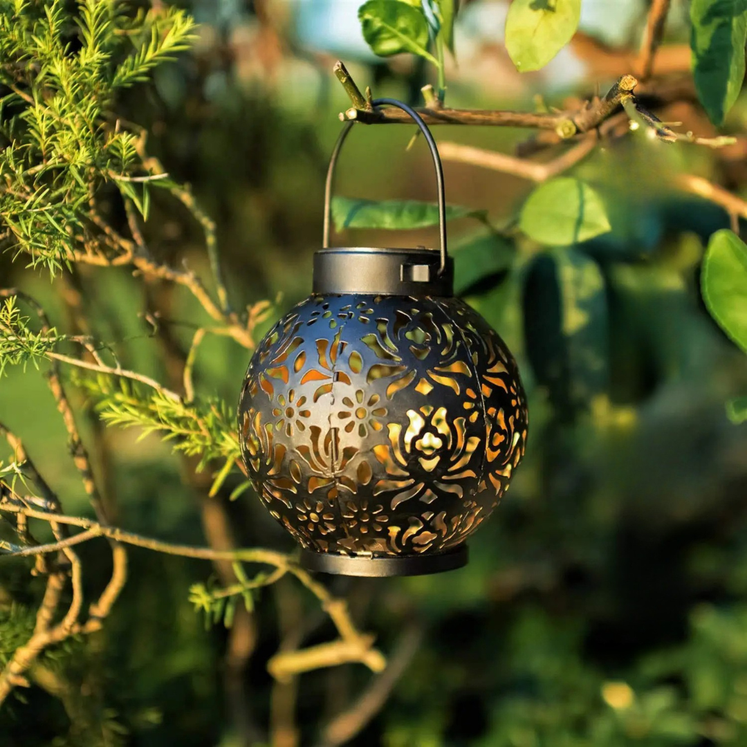 Vintage Light Retro Lamp – AuraGlow Solar Garden Projection Lantern