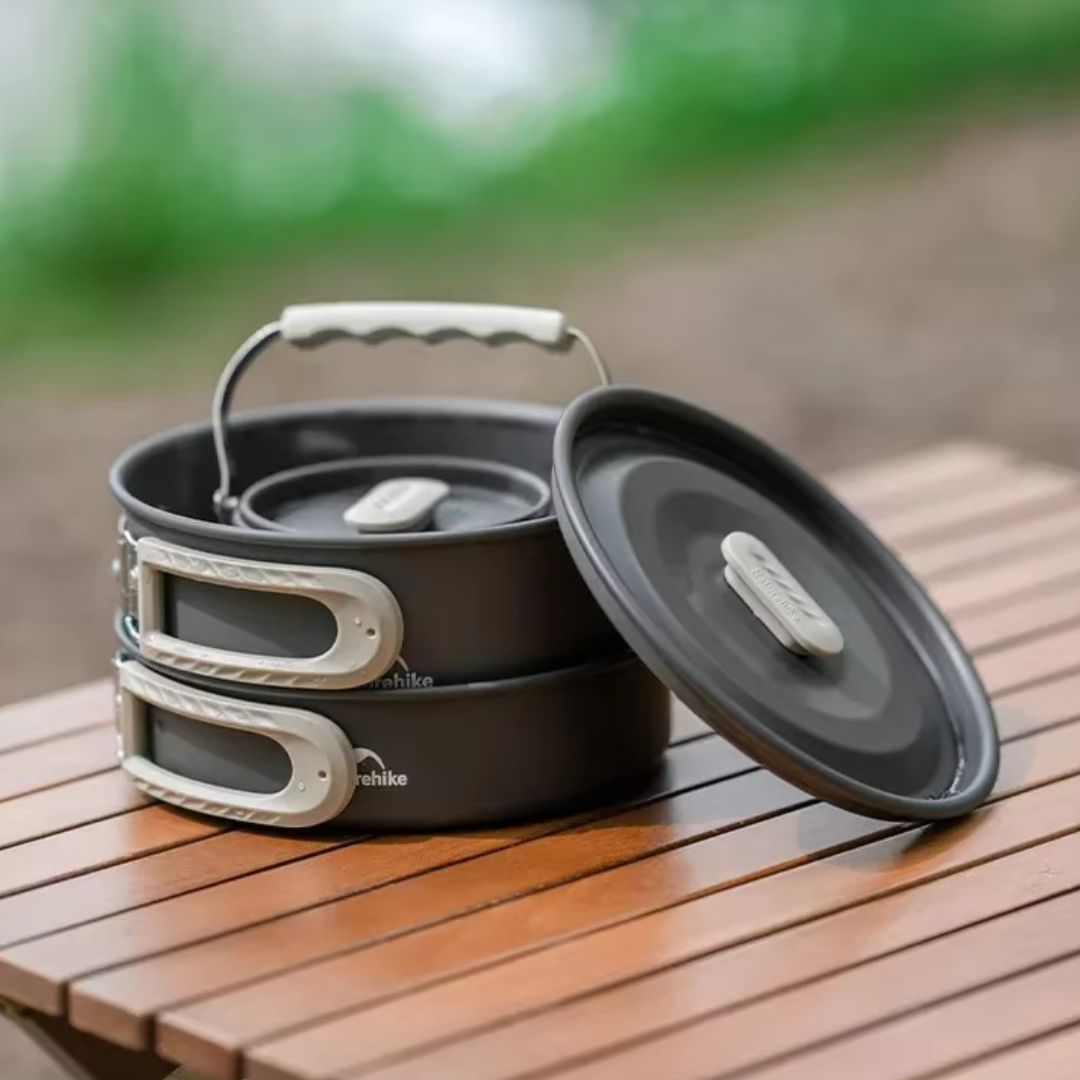 Camping & Trekking Cookware Set (2–4 Persons) – CookSet Family